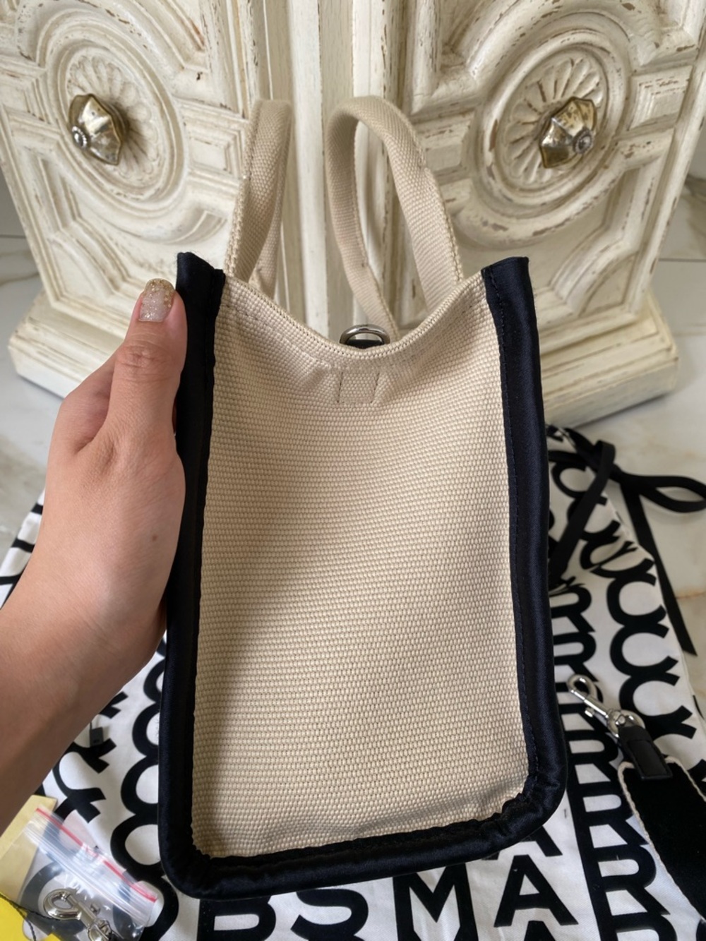 NWOT Marc Jacobs THE JACQUARD SMALL TOTE BAG Warm Sand and Black (10”Lx 5”Dx8”H) - Picture 7 of 17